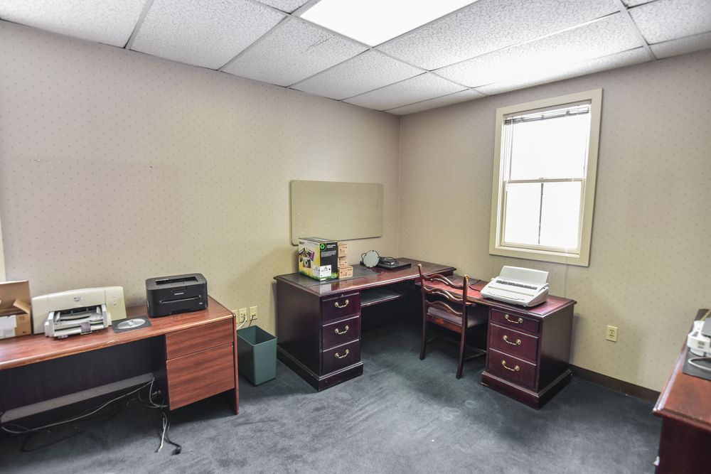 S. Cleveland Avenue Medical Building: 754 S Cleveland Ave, Mogadore, OH 44260